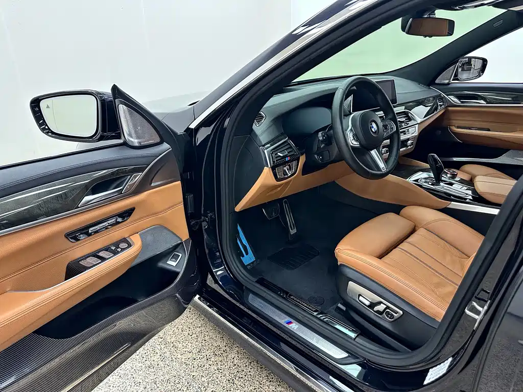 BMW 6 Series GT — миниатюра 8