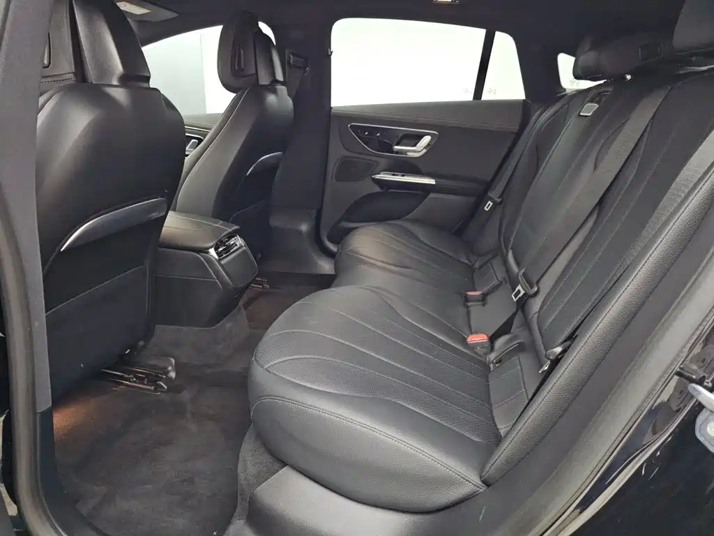 Mercedes-Benz EQE — миниатюра 14