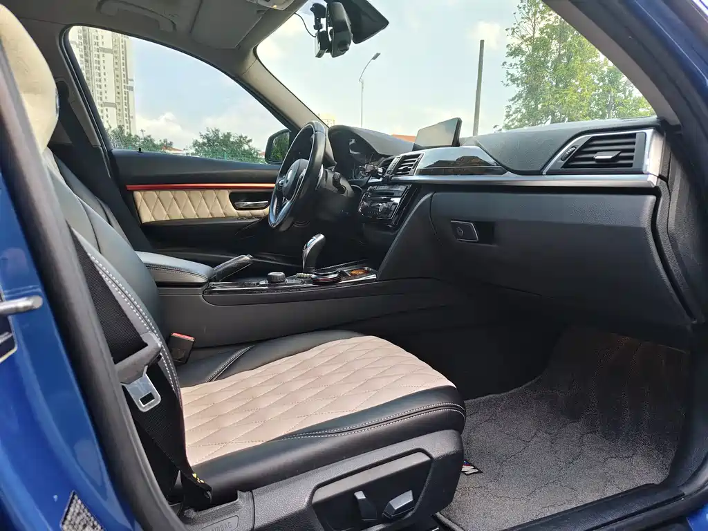 BMW 3 Series — миниатюра 10