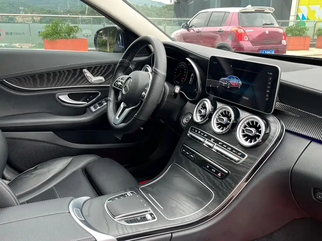 Mercedes-Benz C-Class — миниатюра 26
