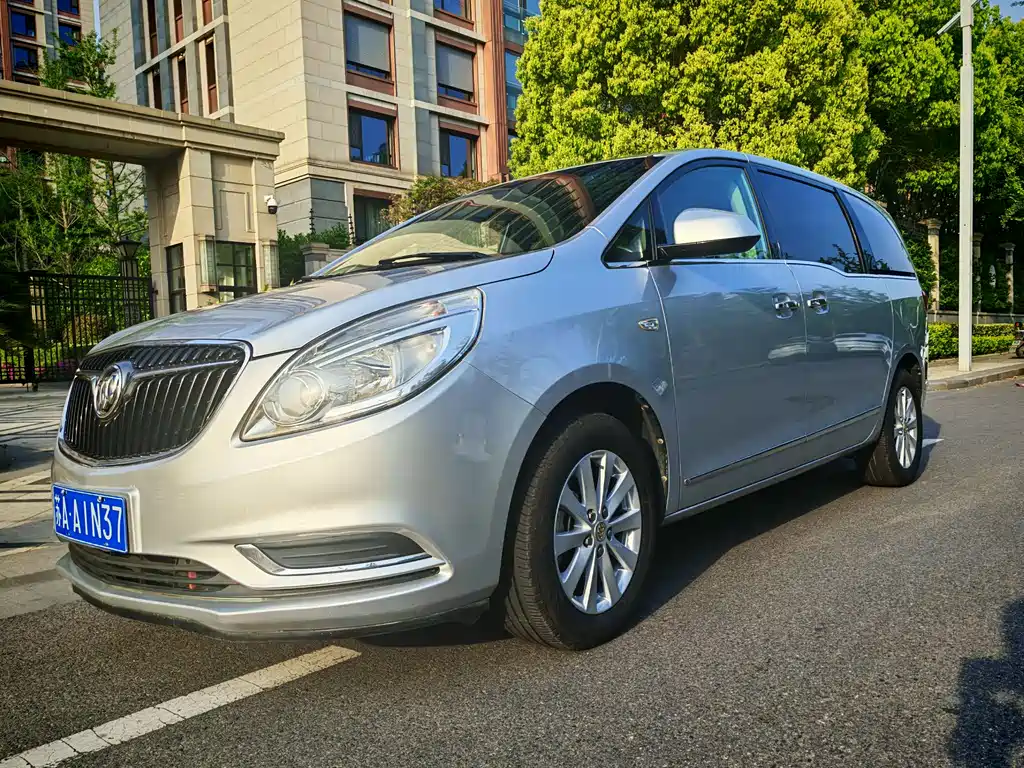 Buick GL8 2018