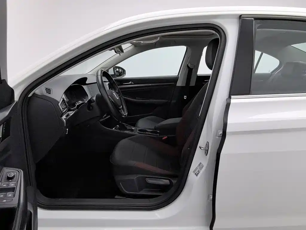 Volkswagen Bora — миниатюра 10