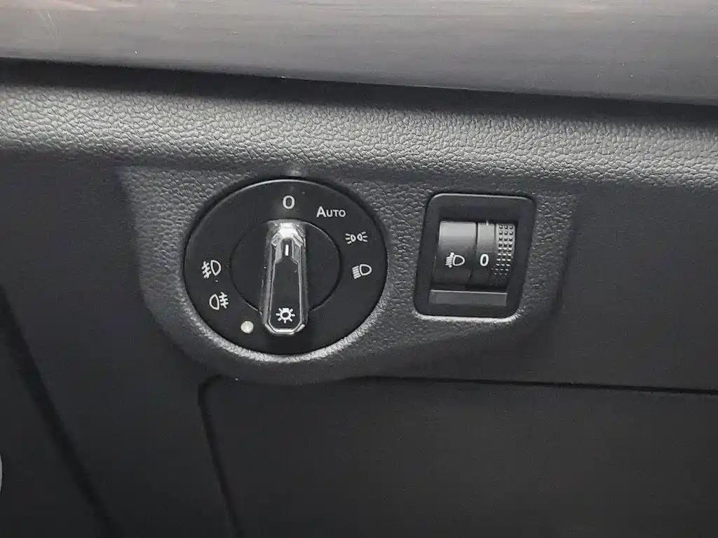 Volkswagen Bora — миниатюра 21