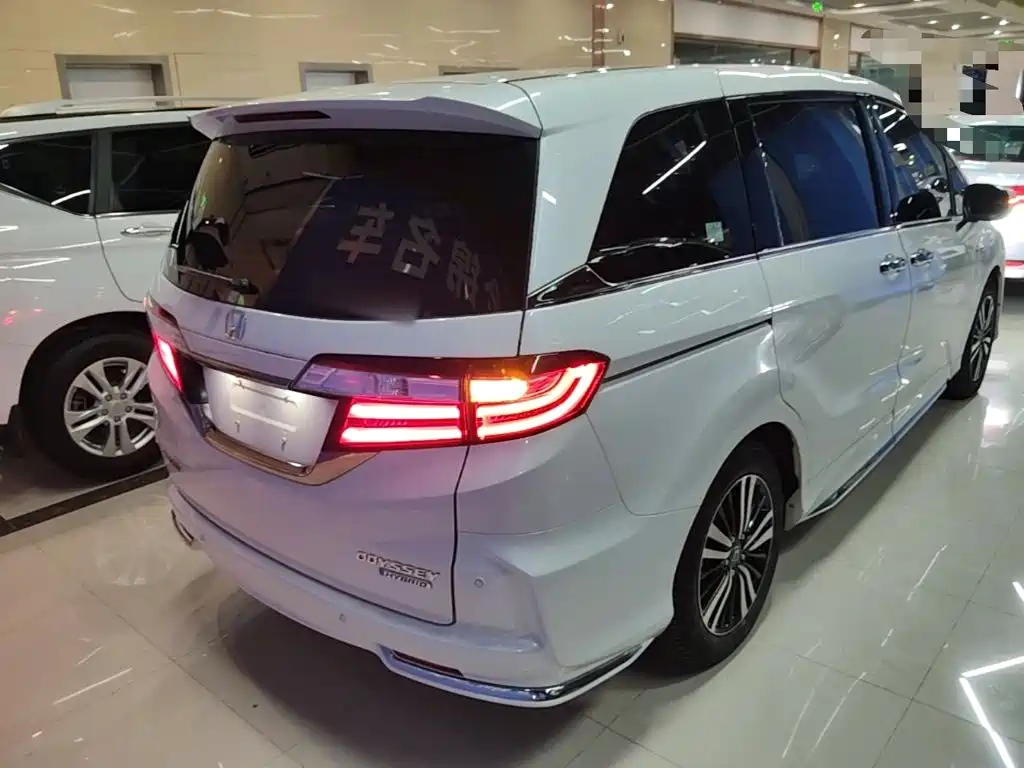 Honda Odyssey — миниатюра 7