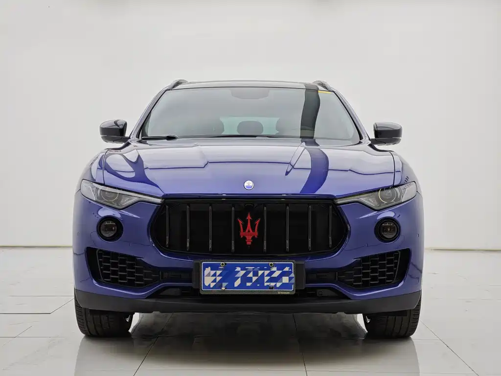 Maserati Levante — миниатюра 2