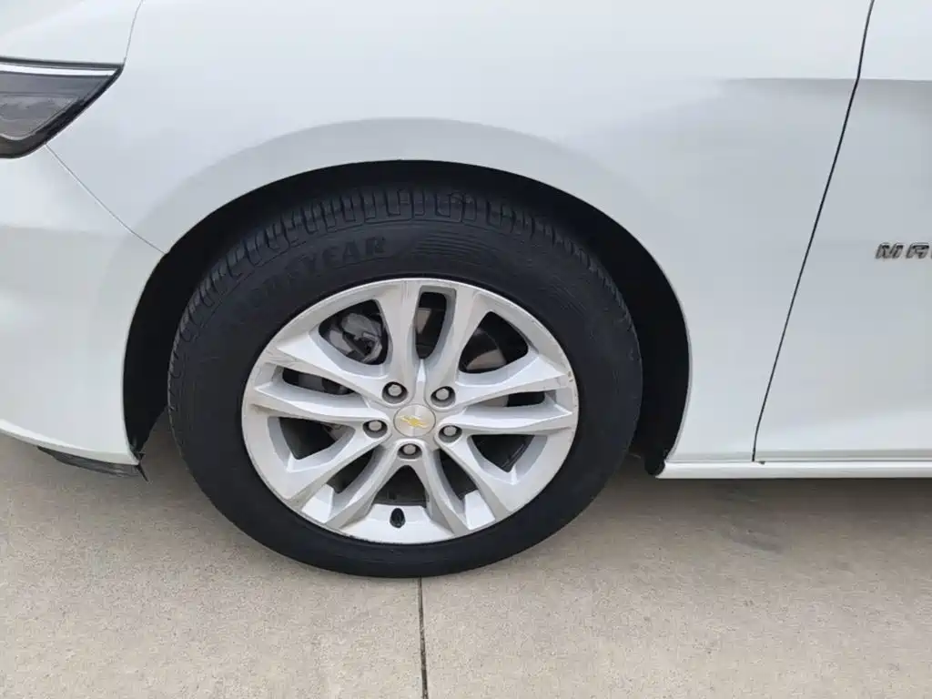 Chevrolet Malibu XL — миниатюра 23