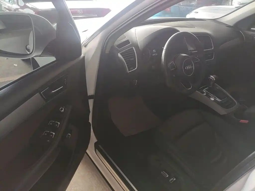Audi Q5 — миниатюра 16