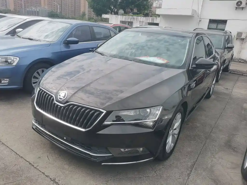 Skoda Superb