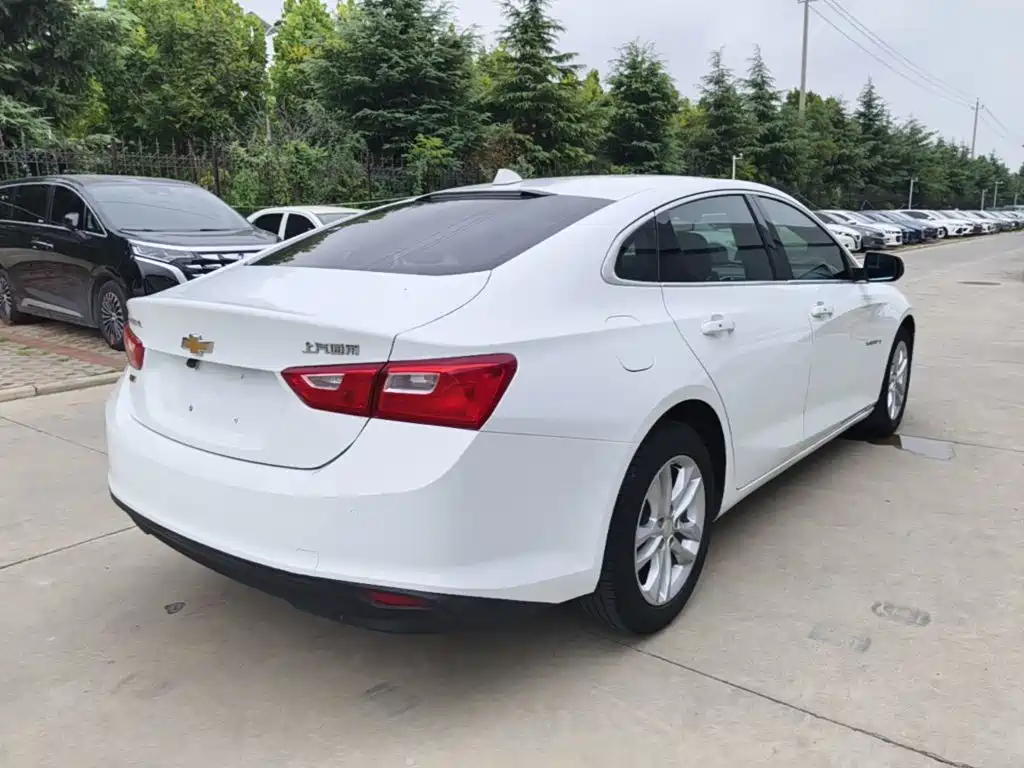 Chevrolet Malibu XL — миниатюра 7