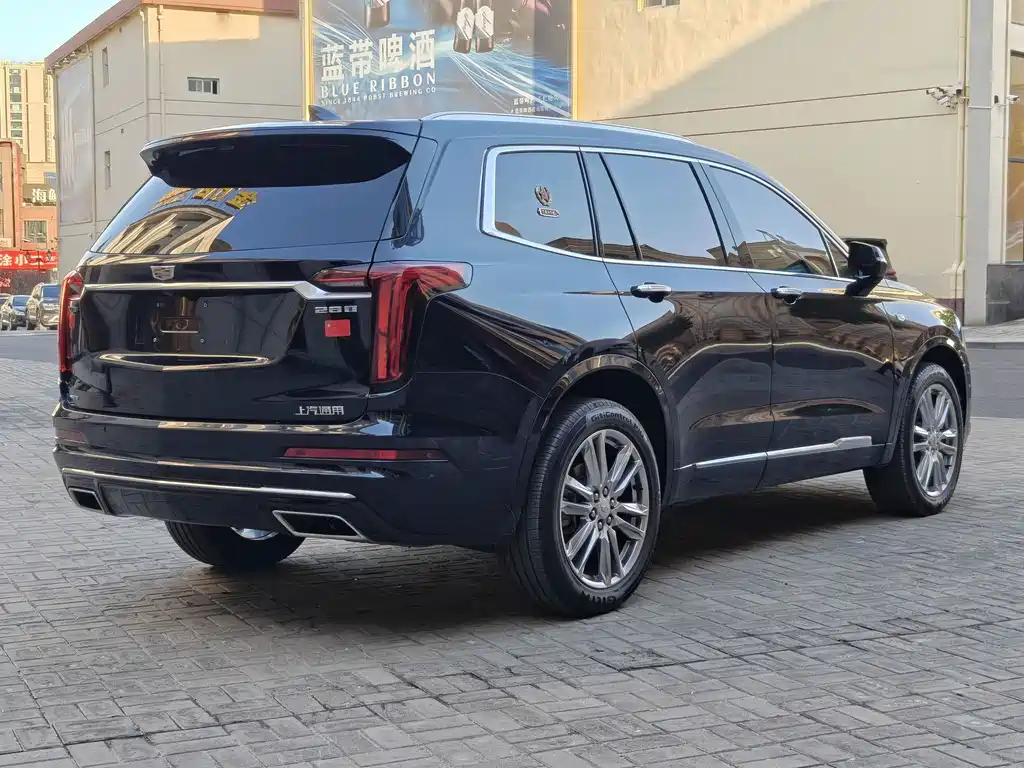 Cadillac XT6 — миниатюра 9