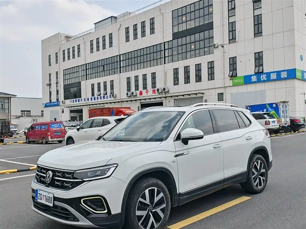 Купить Volkswagen Tayron