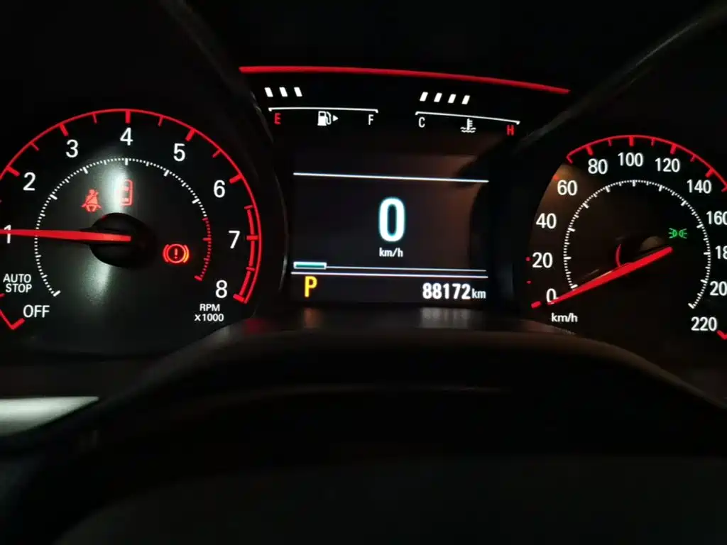 Chevrolet Monza — миниатюра 12