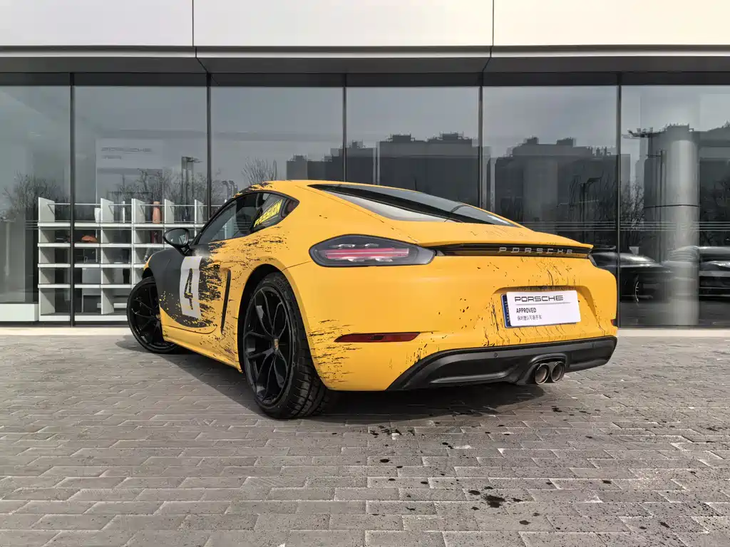 PORSCHE 718
