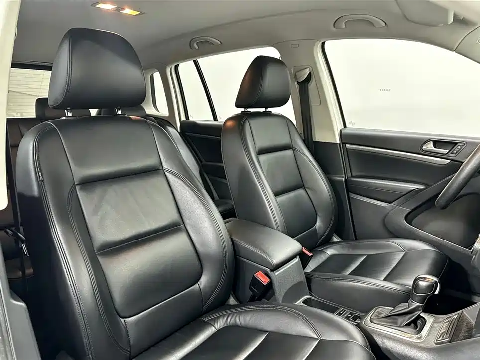 Volkswagen Tiguan — миниатюра 8