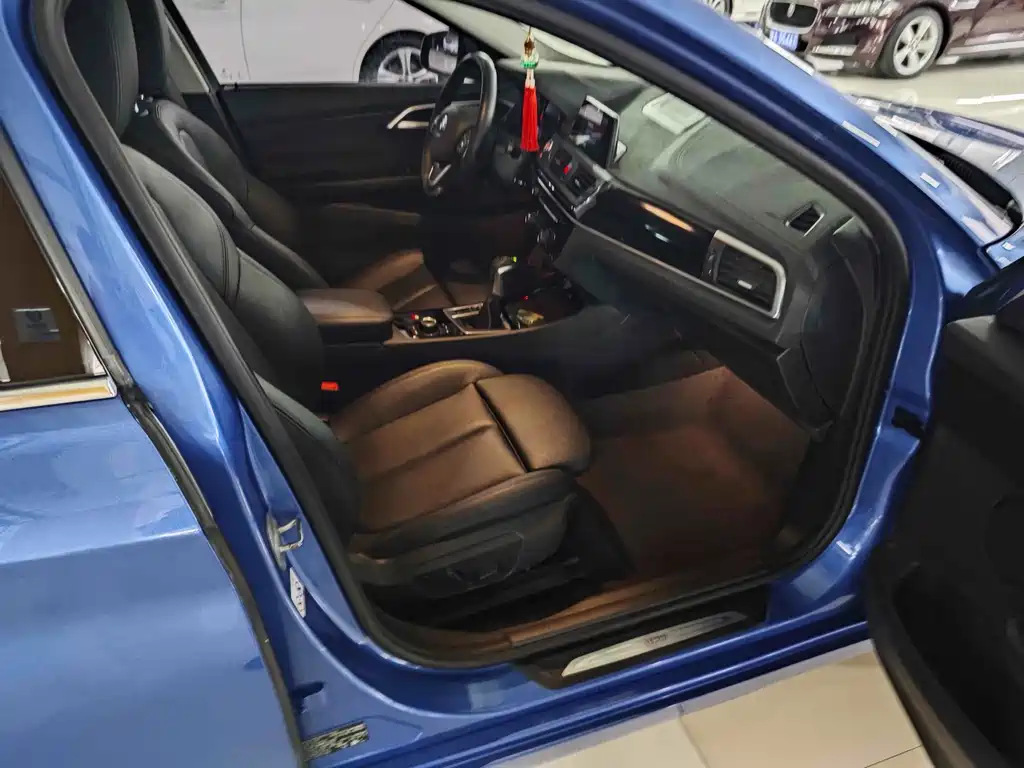 BMW 1 Series — миниатюра 8