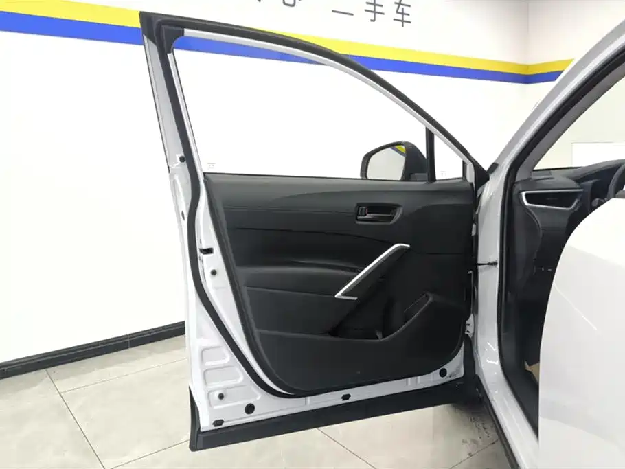 TOYOTA COROLLA SHARP AMPLIFIER