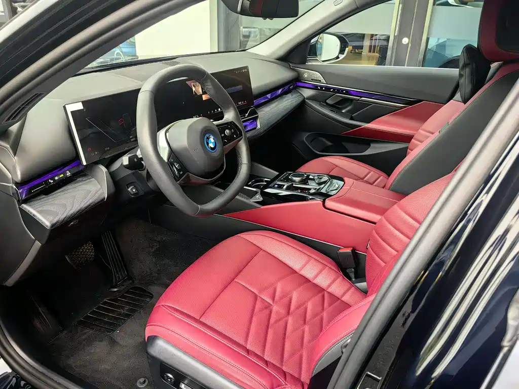 BMW i5 2024 eDrive 35L Premium Luxury