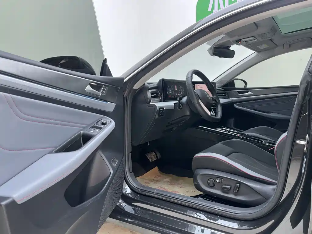 Volkswagen Lamando — миниатюра 10