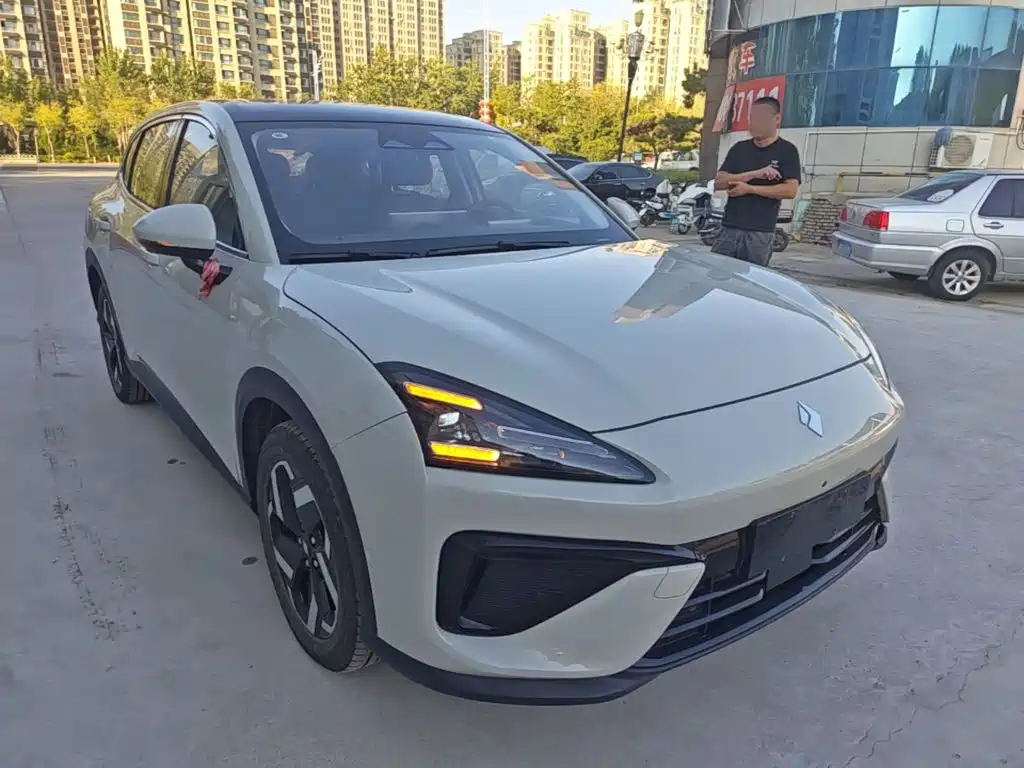 Baojun Yunhai — миниатюра 4