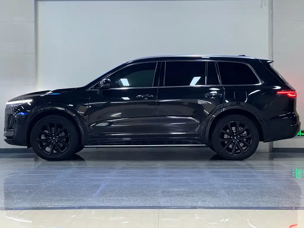 Li Auto Li ONE — миниатюра 4