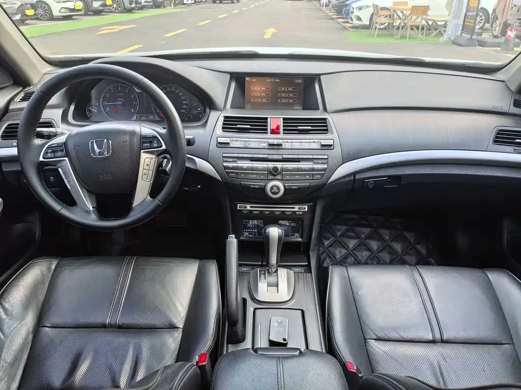 Honda Crosstour — миниатюра 13
