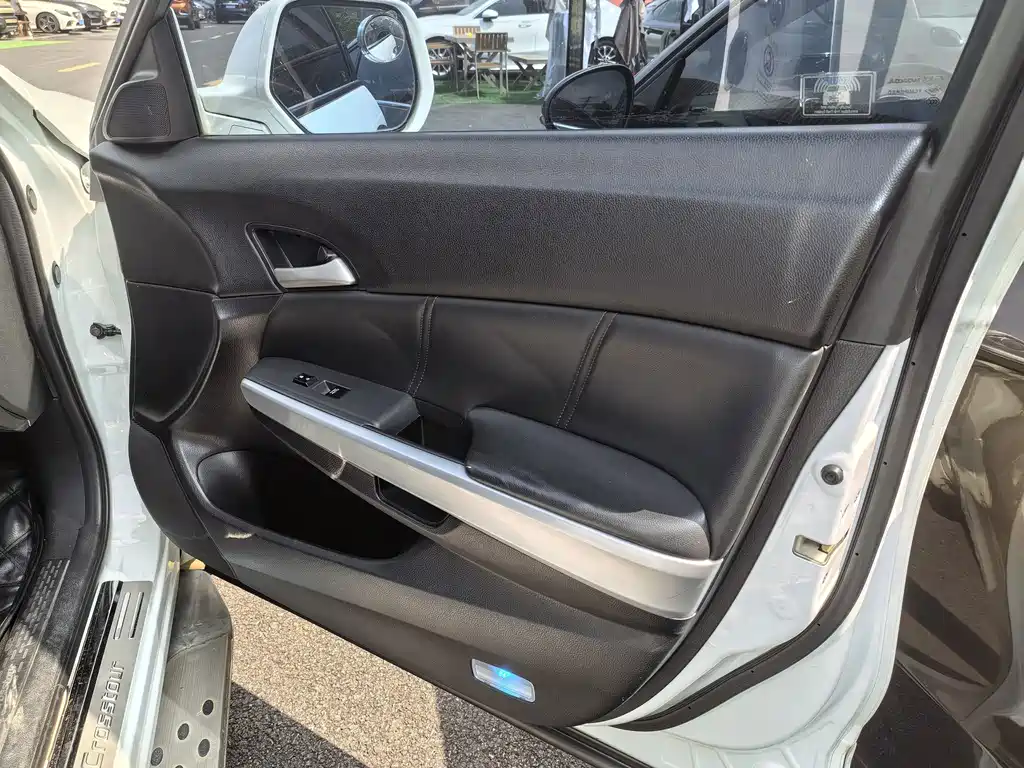 Honda Crosstour — миниатюра 20