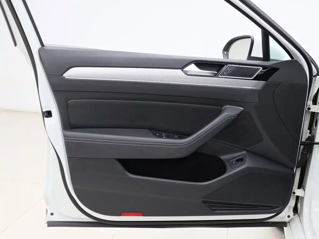 Volkswagen Viloran — миниатюра 5