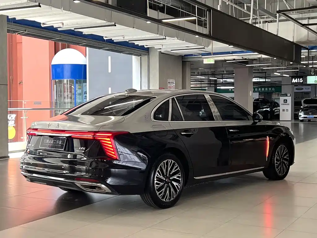 Hongqi Hongqi H5 — миниатюра 7