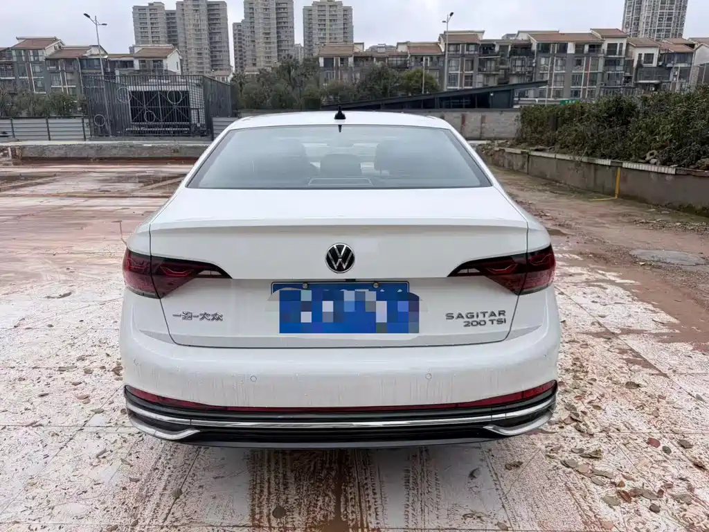 Volkswagen Sagitar 2020 200TSI DSG Fashion V