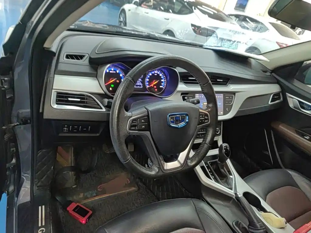 Geely Vision — миниатюра 10