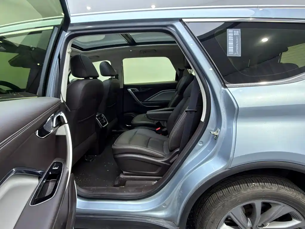 Geely Jia Ji — миниатюра 13