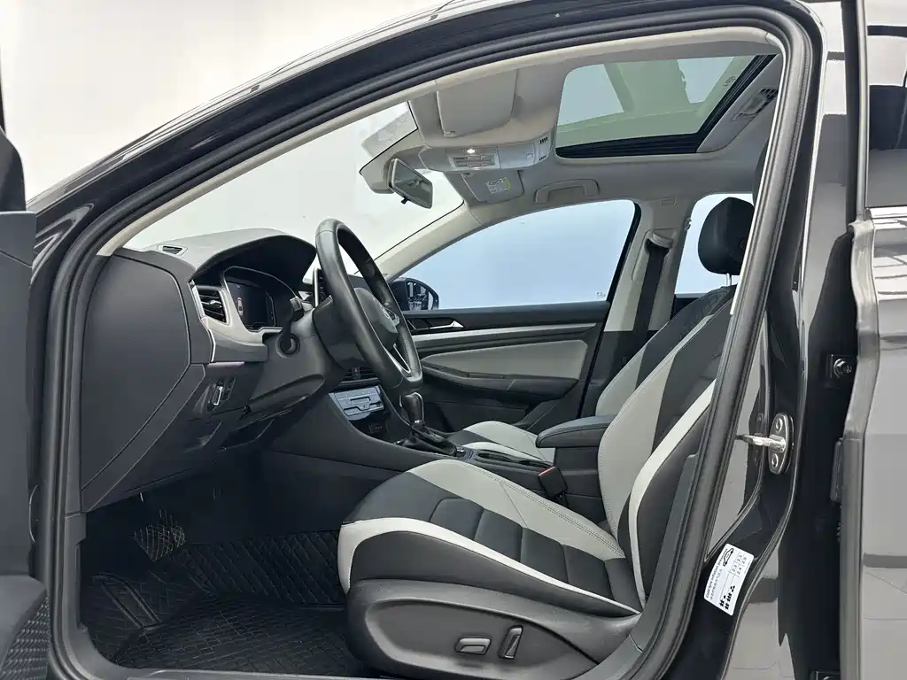 Volkswagen Bora 280TSI DSG Premium Travel Edition, фото 5
