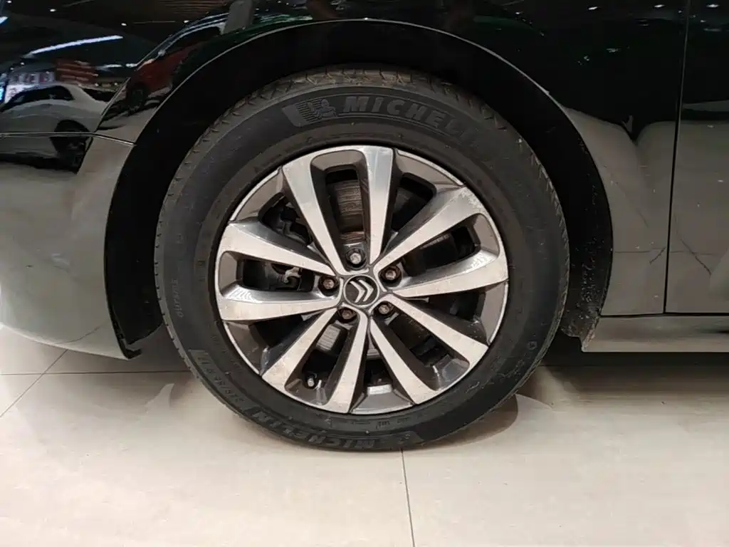 Citroen C6 — миниатюра 23