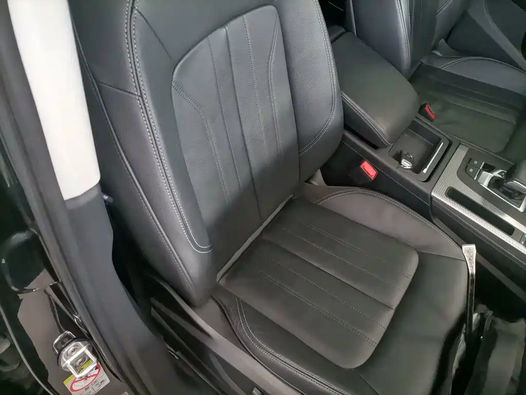 Audi Q5L — миниатюра 25