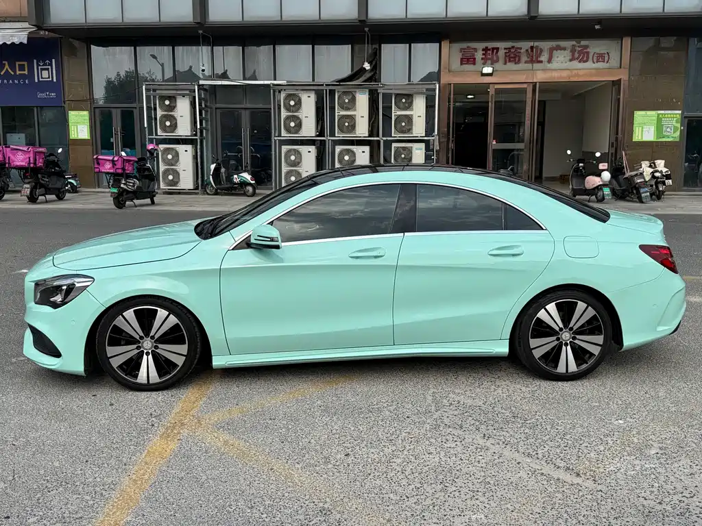 Mercedes-Benz CLA 2017 CLA 200 Fashion