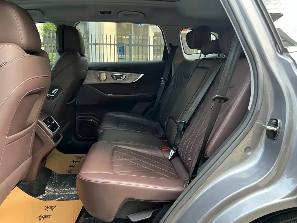 Chery Tiggo 8 PRO — миниатюра 4