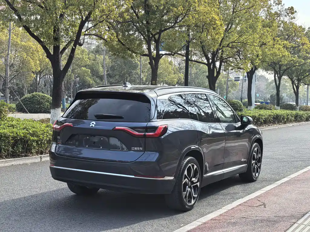 NIO NIO ES8