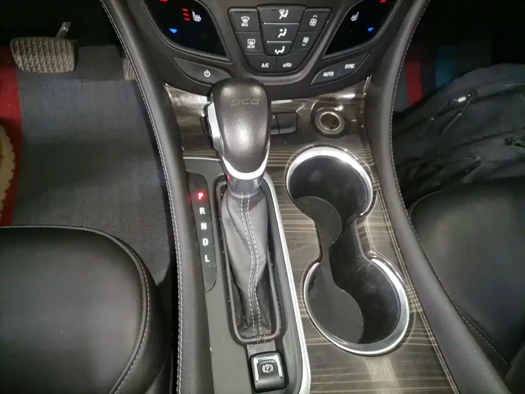 Buick Envision Plus — миниатюра 14