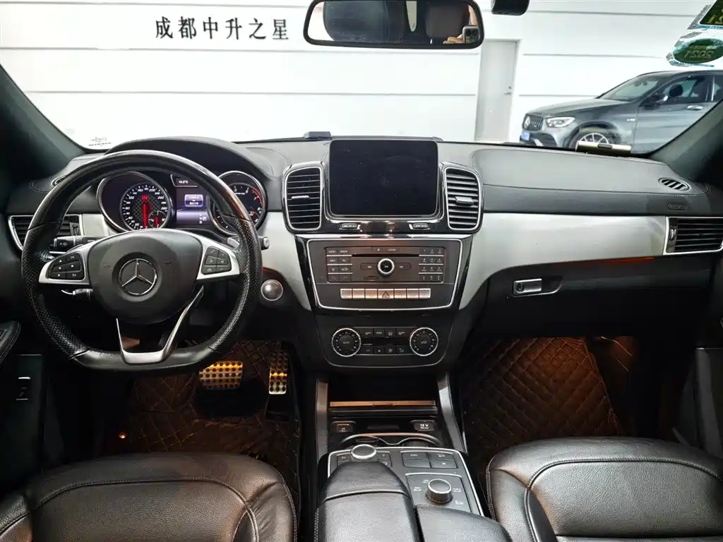 MERCEDES-BENZ GLE AMG