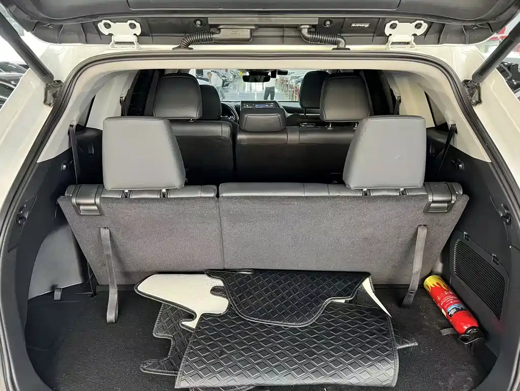 Toyota Highlander — миниатюра 19