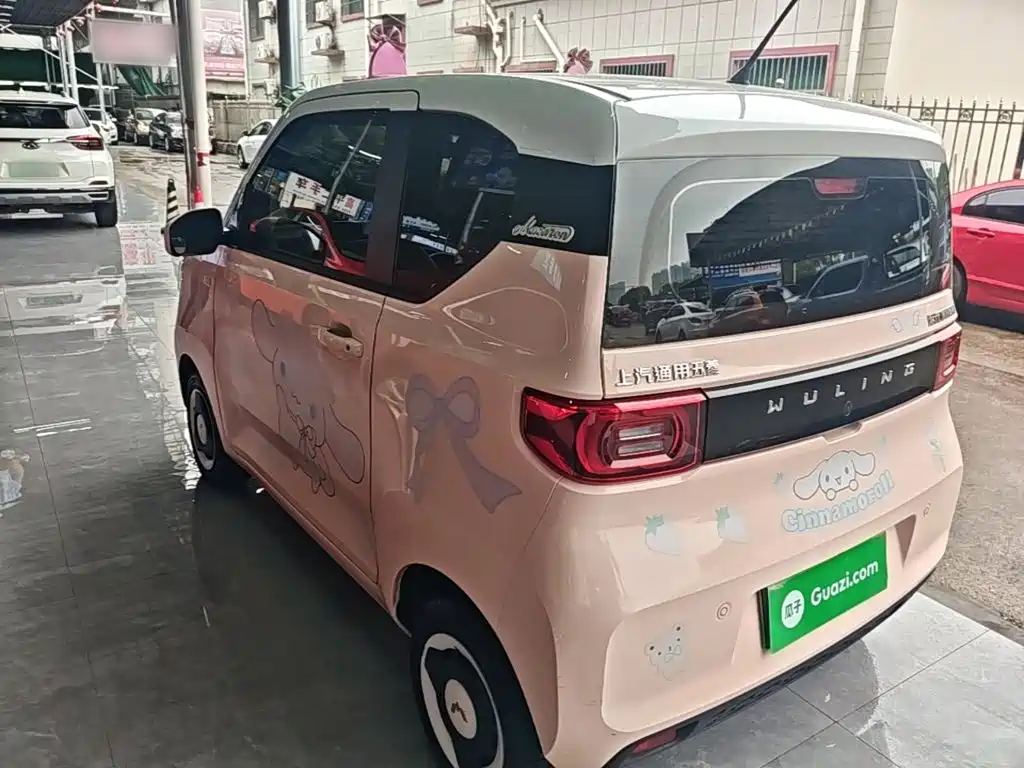 Wuling MINIEV — миниатюра 5