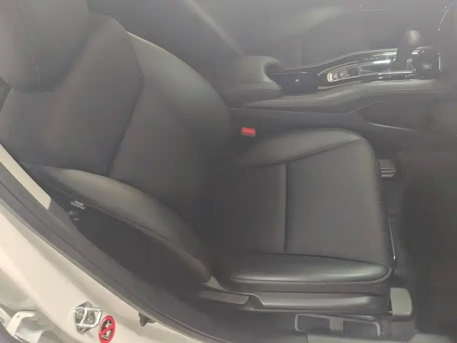Honda Vezel — миниатюра 8