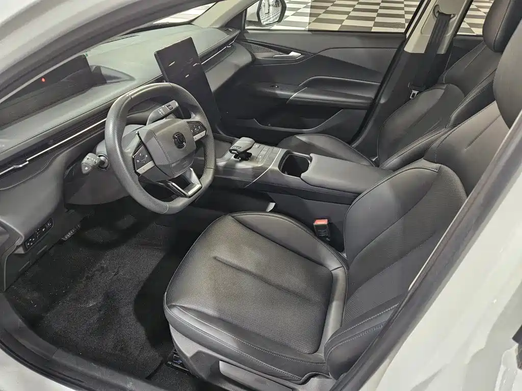 Changan Eado — миниатюра 16
