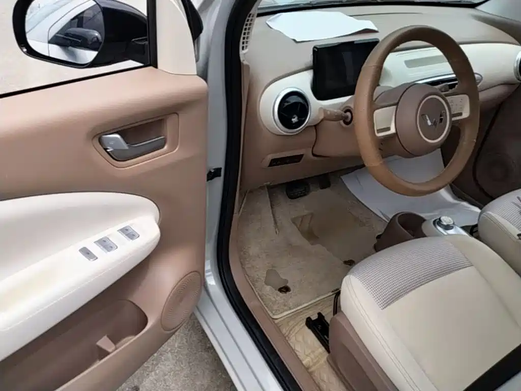Wuling MINIEV — миниатюра 16