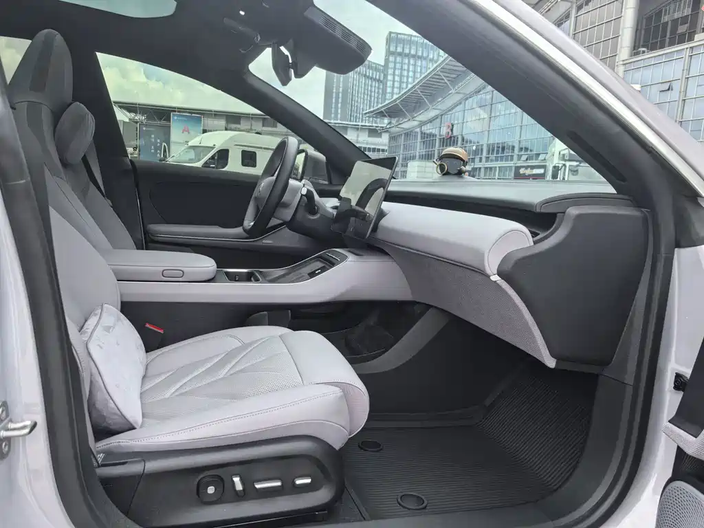 NIO ET5T — миниатюра 13