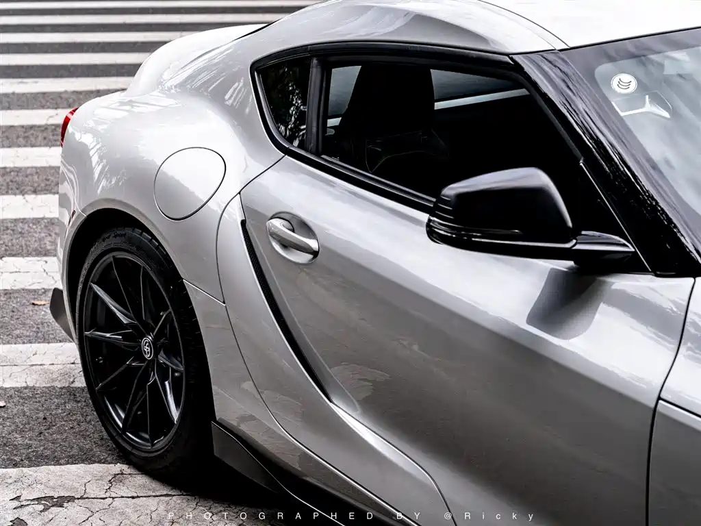 Toyota Supra — миниатюра 13