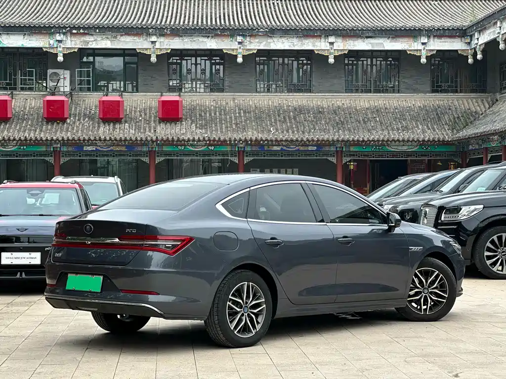 BYD Qin Pro NEV — миниатюра 4