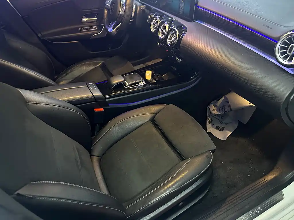 Mercedes-Benz A-Class — миниатюра 15