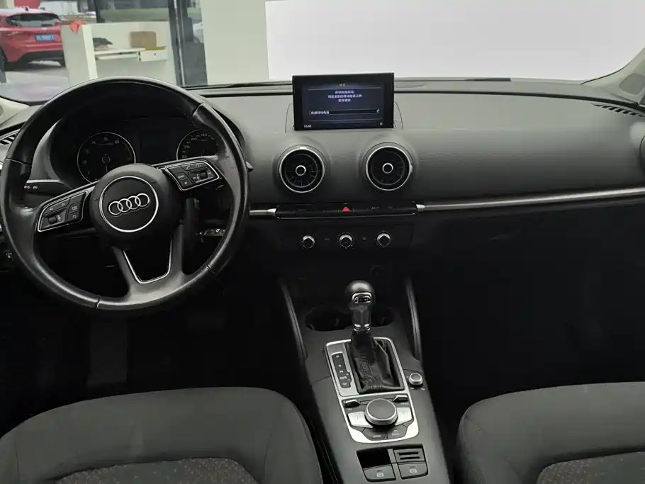 Audi A3 — миниатюра 12