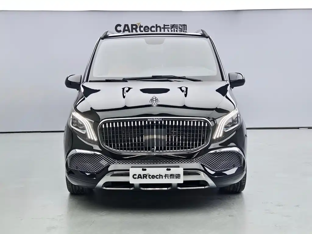 Mercedes-Benz Vito 2021 2.0T Elite 7 мест